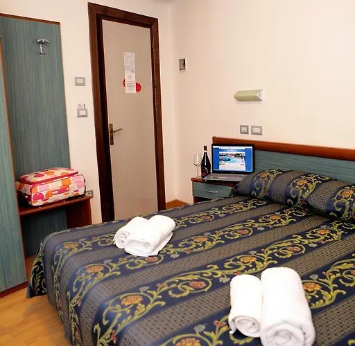 American Hotel
