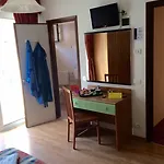 Otel American