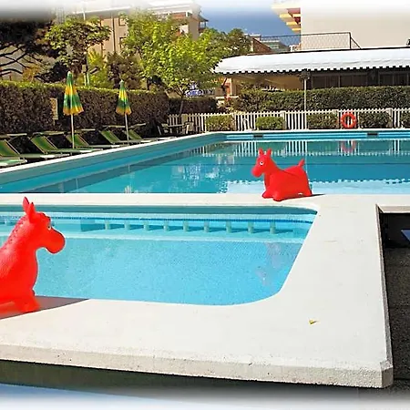 American Hotel
